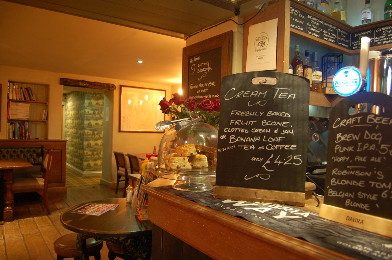 The Boot Inn Екстериор снимка